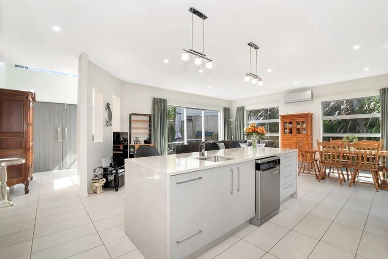 Photo of property in 24 Riddington Rise, Ohauiti, Tauranga, 3112