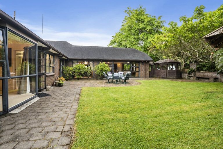 Photo of property in 11 Gracechurch Drive, Flat Bush, Auckland, 2016
