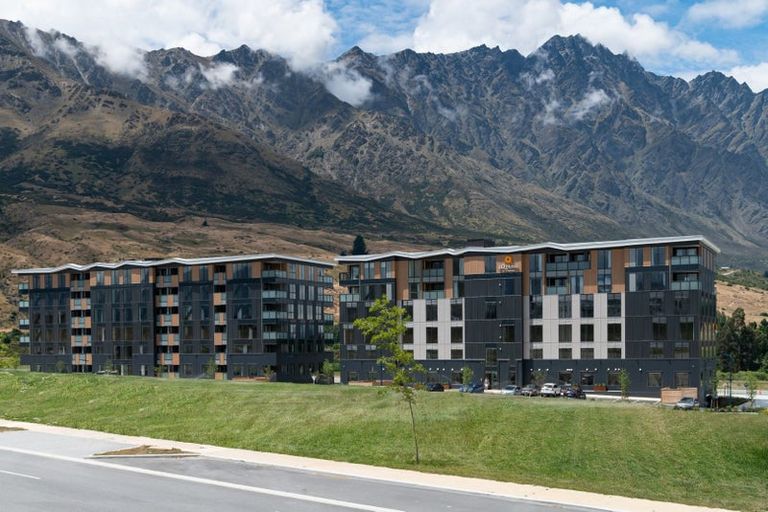 Photo of property in Kawarau Residences, 115/16a Mountain Ash Drive, Frankton, Queenstown, 9300