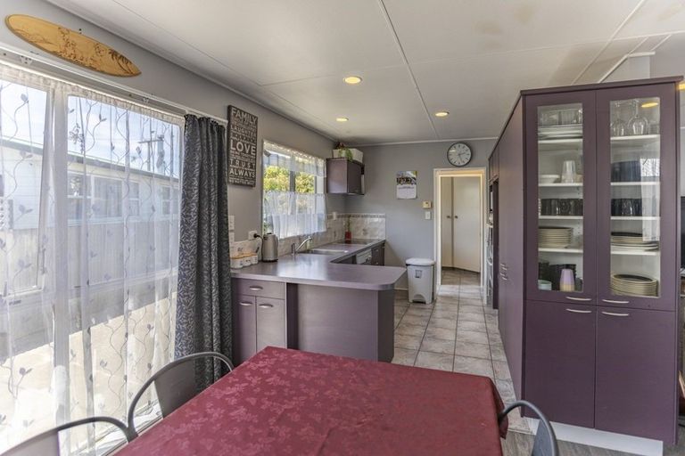 Photo of property in 102 Tavistock Road, Waipukurau, 4200