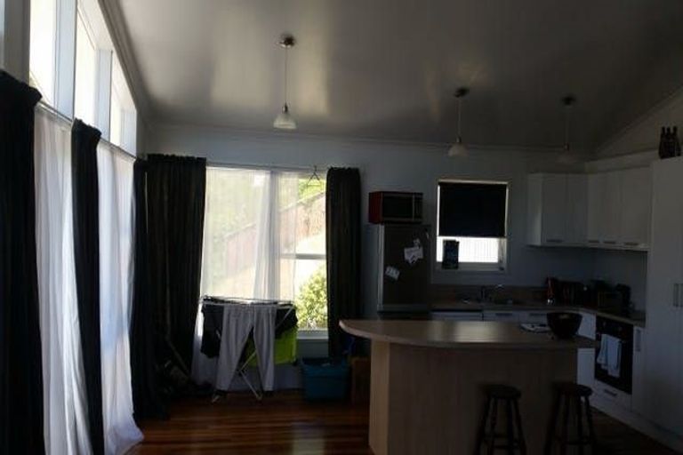 Photo of property in 19 Holmes Grove, Naenae, Lower Hutt, 5011