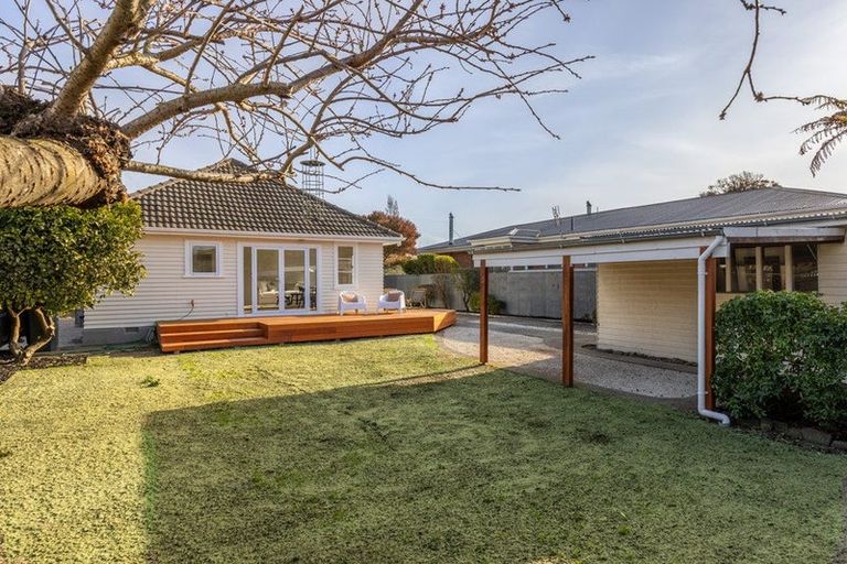 Photo of property in 178 Wilsons Road, Saint Martins, Christchurch, 8022