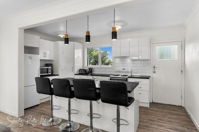 Photo of property in 194 Heatley Road, Whakapirau, Maungaturoto, 0583