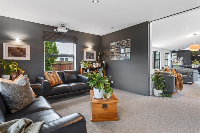 Photo of property in 3 Riverwood Boulevard, Redwood, Christchurch, 8051