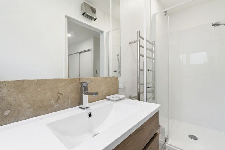 Photo of property in 65 Matai Road, Wanaka, 9305