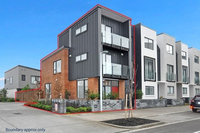 Photo of property in 168 Hobsonville Point Road, Hobsonville, Auckland, 0616