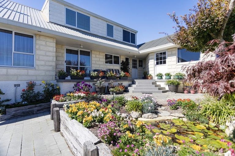 Photo of property in 150 Perth Street, Holmes Hill, Oamaru, 9401