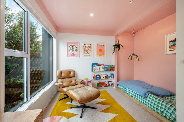 Photo of property in 57b Lavaud Street, Berhampore, Wellington, 6023