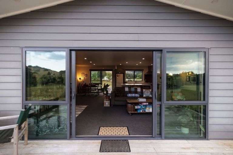 Photo of property in 305 Waitetuna Valley Road, Waitetuna, Raglan, 3295