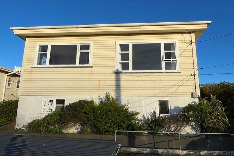 Photo of property in 115 Mitchell Street, Brooklyn, Wellington, 6021