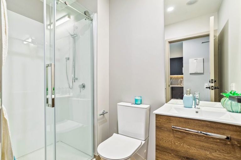 Photo of property in 203/2 Launch Road, Hobsonville, Auckland, 0616