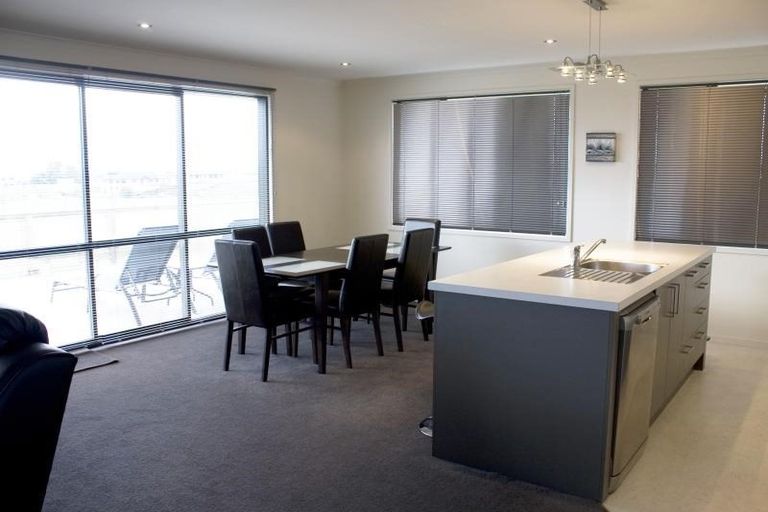 Photo of property in 2a Northpoint Way, Bell Block, New Plymouth, 4312