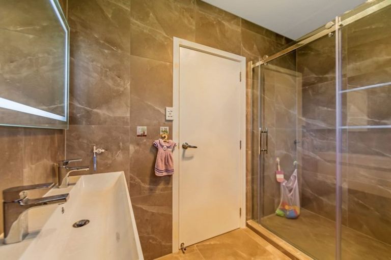 Photo of property in 76 Brookdale Road, Riverhead, Albany, 0793