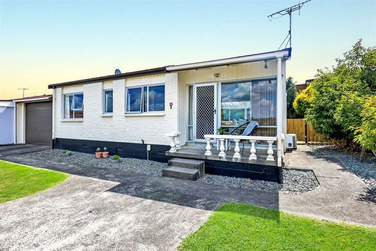 Photo of property in 13b Mountbatten Place, Dinsdale, Hamilton, 3204