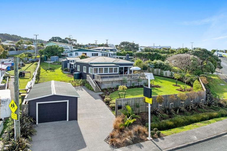 Photo of property in 26 Seatoun Avenue, Leigh, Warkworth, 0985