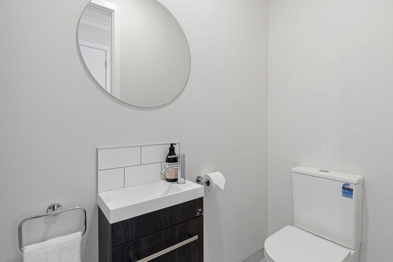 Photo of property in 9 Oak Place, Levin, 5510
