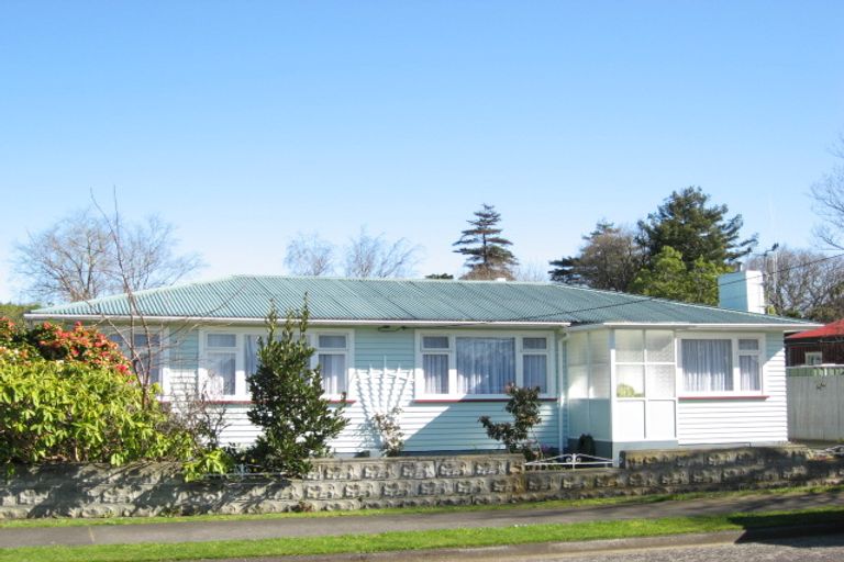 Photo of property in 4 Maunder Street, Marton, 4710