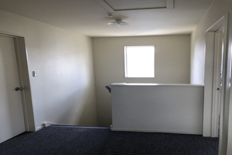 Photo of property in 8b Rex Street, Riccarton, Christchurch, 8041