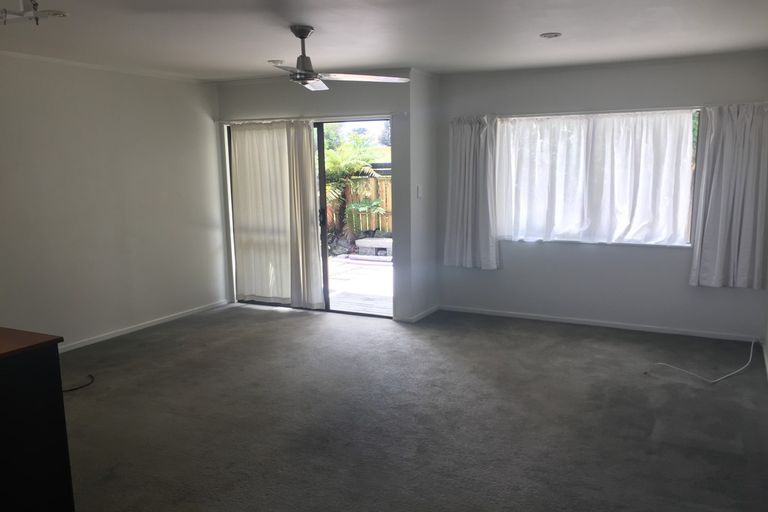 Photo of property in 11a Gordon Paul Place, Tuakau, 2121