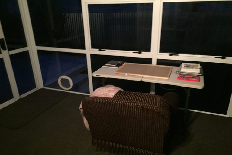 Photo of property in 2/434 Gloucester Street, Taradale, Napier, 4112