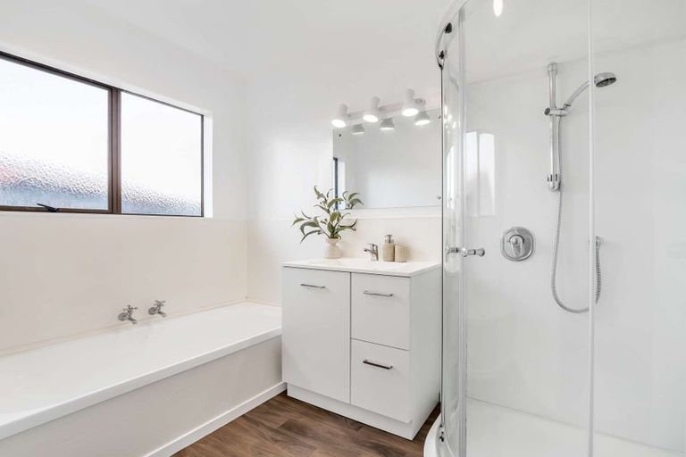 Photo of property in 64 Harbour Road, Ohope, 3121