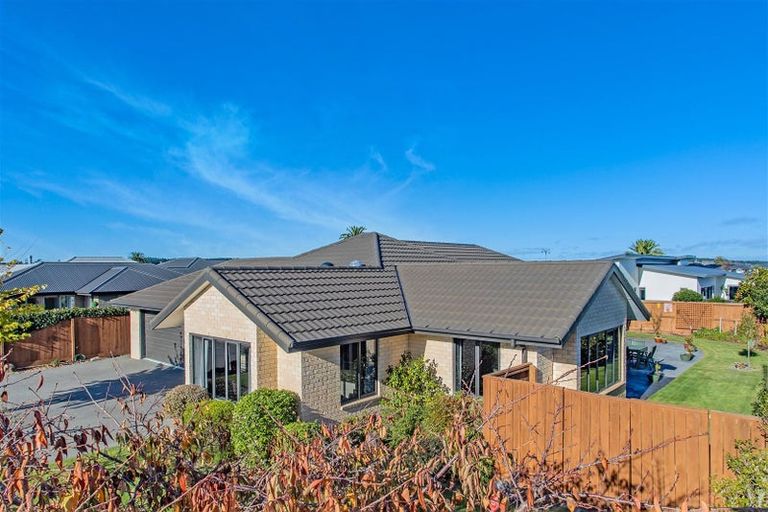 Photo of property in 15 Gilchrist Place, Kaiapoi, 7630