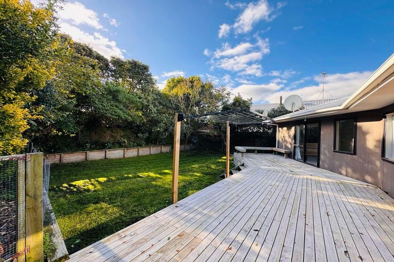 Photo of property in 4 Newland Court, Palmerston North, 4410