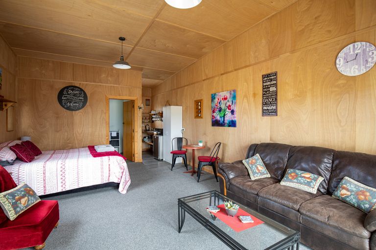 Photo of property in 25 Scrubby Gully Road, Waikerikeri, Alexandra, 9393