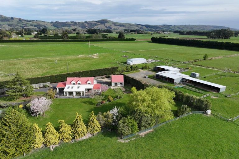 Photo of property in 255 Riccarton Road West, Mosgiel, 9092