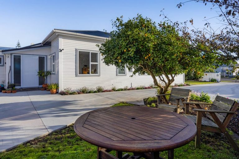 Photo of property in 6 Argyle Street, Hawera, 4610