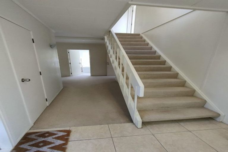 Photo of property in 3/22 Waitemata Road, Hauraki, Auckland, 0622