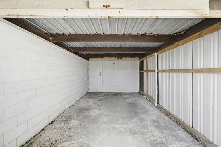 Photo of property in 17a Tainui Street, Castlecliff, Whanganui, 4501