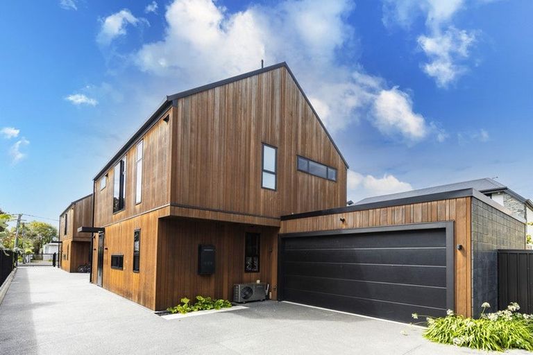 Photo of property in 43a Gracefield Avenue, Christchurch Central, Christchurch, 8013