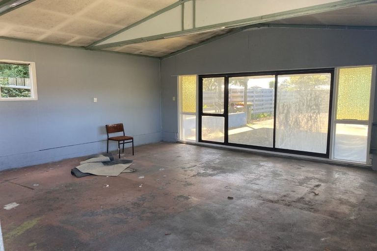 Photo of property in 31 Mckinstry Avenue, Mangere East, Auckland, 2024