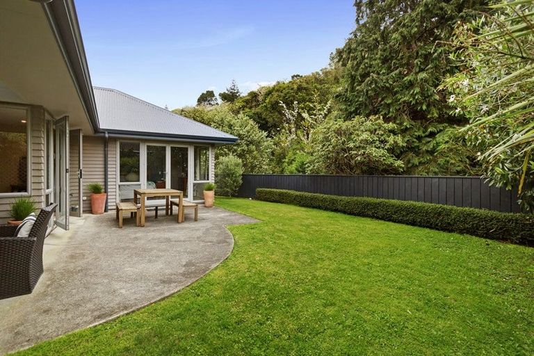 Photo of property in 6a Luckie Street, Tawa, Wellington, 5028