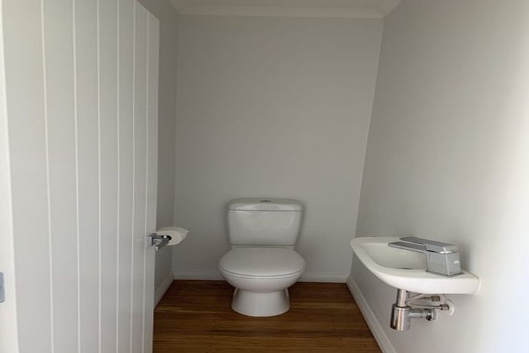 Photo of property in 55 Saint Martins Road, Saint Martins, Christchurch, 8022