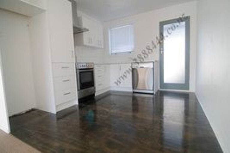 Photo of property in 3/107 Charles Street, Waltham, Christchurch, 8023