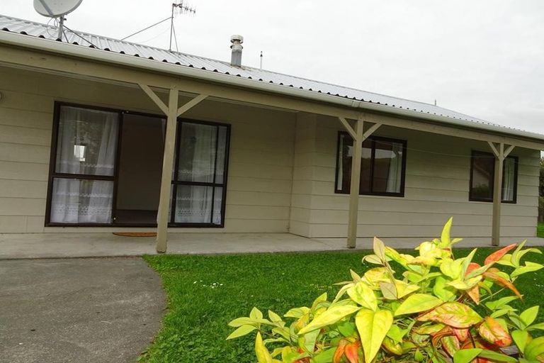 Photo of property in 7a Hetley Crescent, Taradale, Napier, 4112