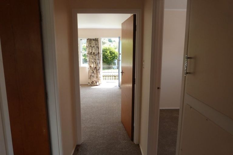 Photo of property in 1a Elliott Avenue, Bayview, Auckland, 0629