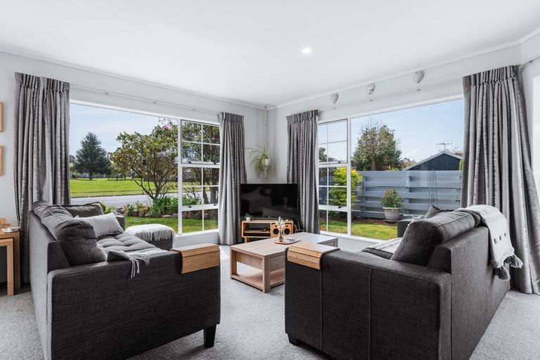 Photo of property in 67 Acacia Bay Road, Nukuhau, Taupo, 3330