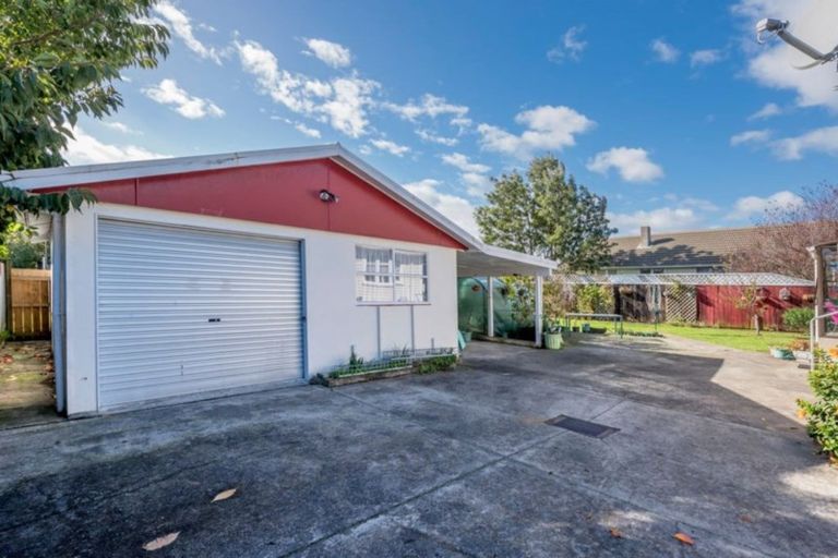 Photo of property in 3 Dunbar Street, Levin, 5510