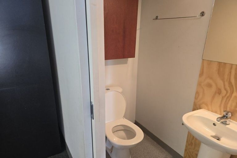 Photo of property in Urbane Apartments, 39/29 Webb Street, Mount Cook, Wellington, 6011