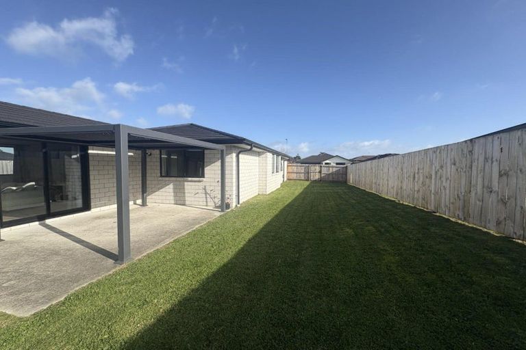 Photo of property in 4 Fernbird Avenue, Te Kauwhata, 3710