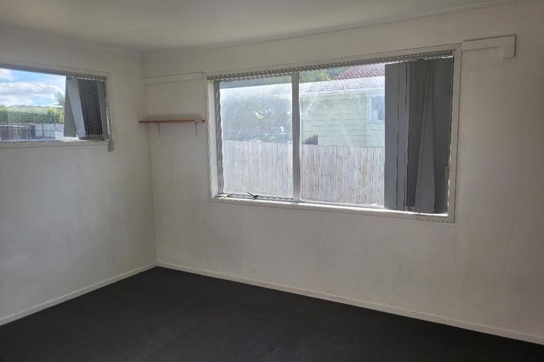 Photo of property in 6 Karina Place, Glen Eden, Auckland, 0602