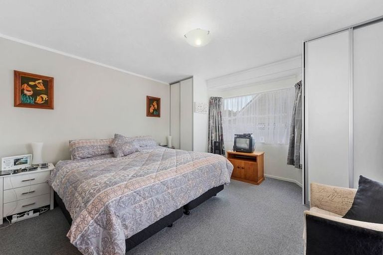 Photo of property in 12 Donegal Grove, Birchville, Upper Hutt, 5018