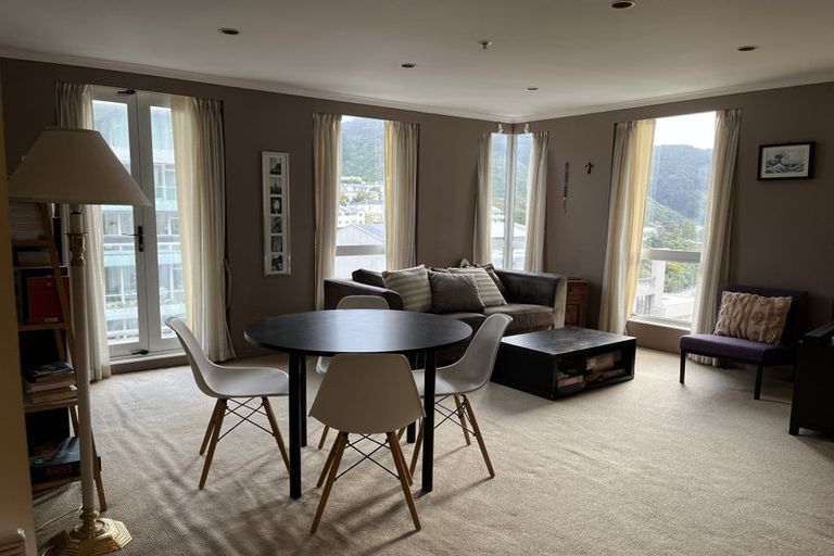 Photo of property in Terrace Heights Apartments, 11b/163 The Terrace, Wellington Central, Wellington, 6011