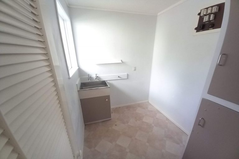Photo of property in 13 Mayville Avenue, New Lynn, Auckland, 0600