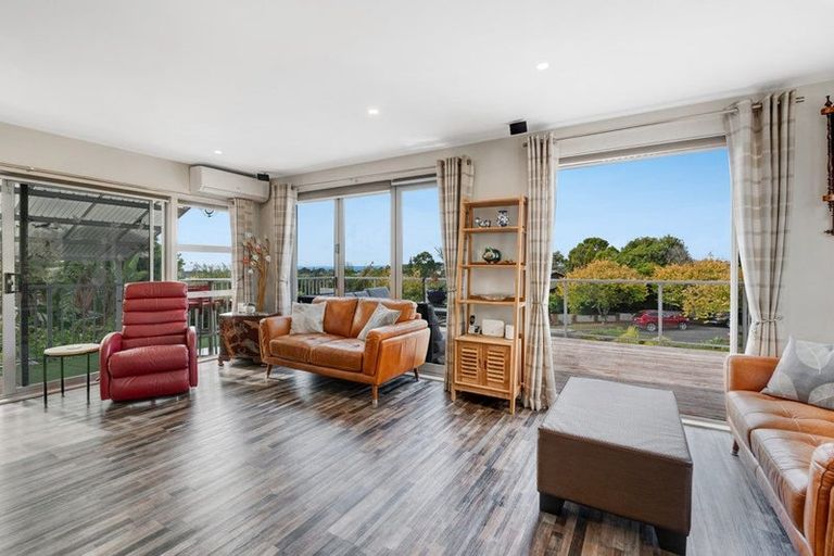 Photo of property in 6 Rakino Avenue, Manly, Whangaparaoa, 0930