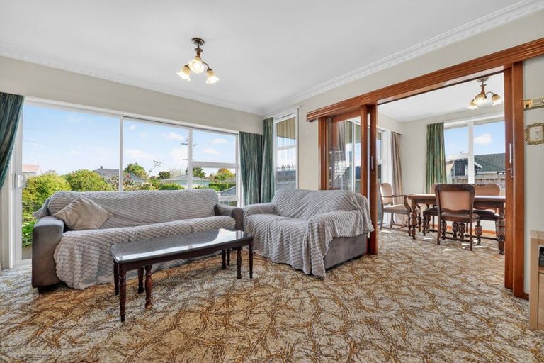 Photo of property in 15 Kingsley Street, St Andrews, Hamilton, 3200