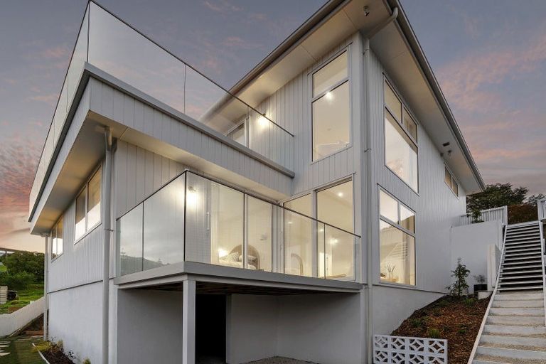 Photo of property in 89f Taylors Mistake Road, Scarborough, Christchurch, 8081